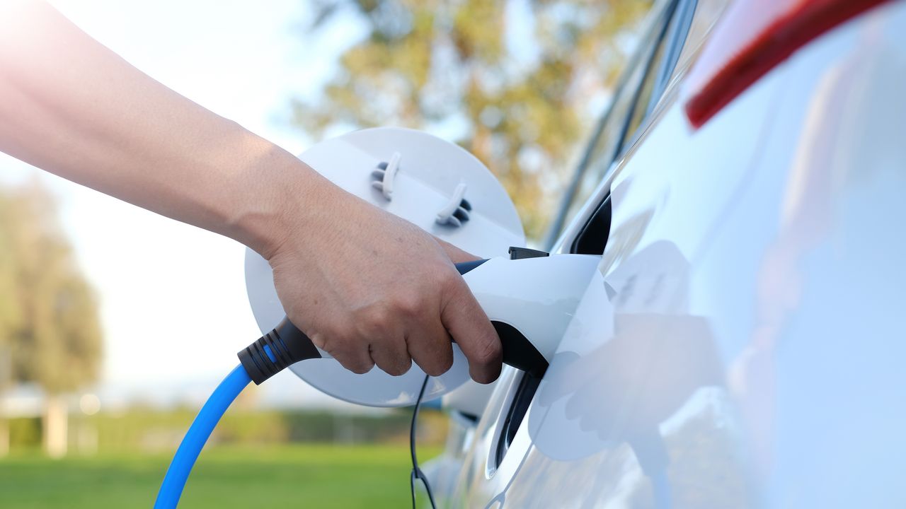 Improving EV Charging Platform User Experience for Retention, Feedback, and Ratings